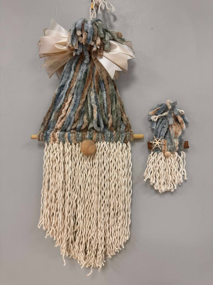 02/04/26 Macrame Gnome Door Hanger/ Garland 6PM