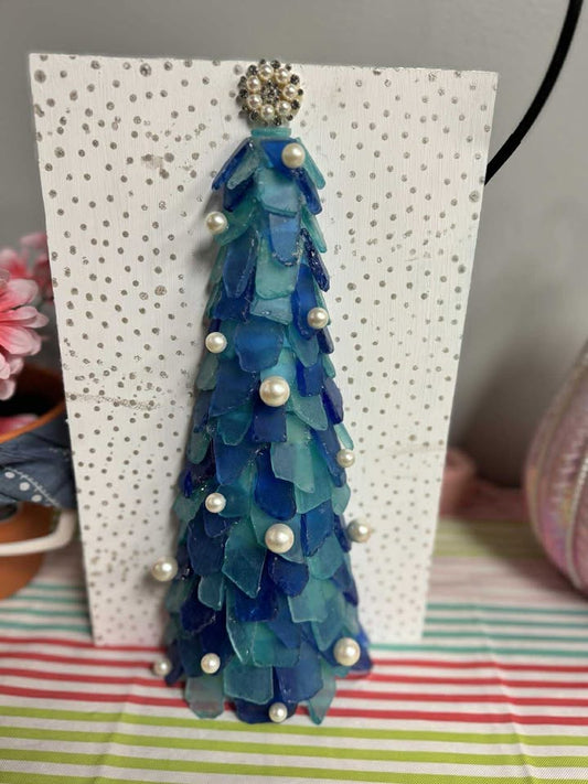 11/14/25 Sea Glass Tree on Plank & Sea Glass Pine Cone 6PM